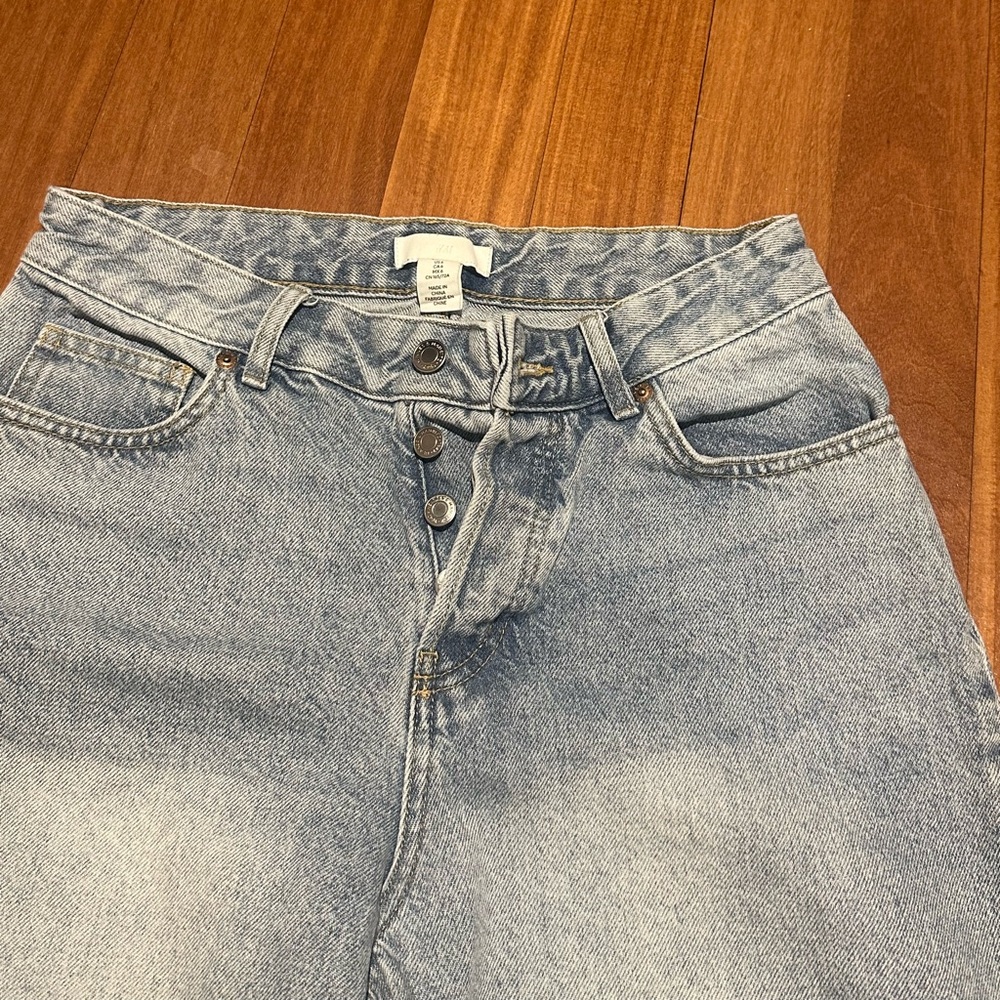 H&M Light Blue High-Rise Wide Leg Jeans - Picture 3 of 5